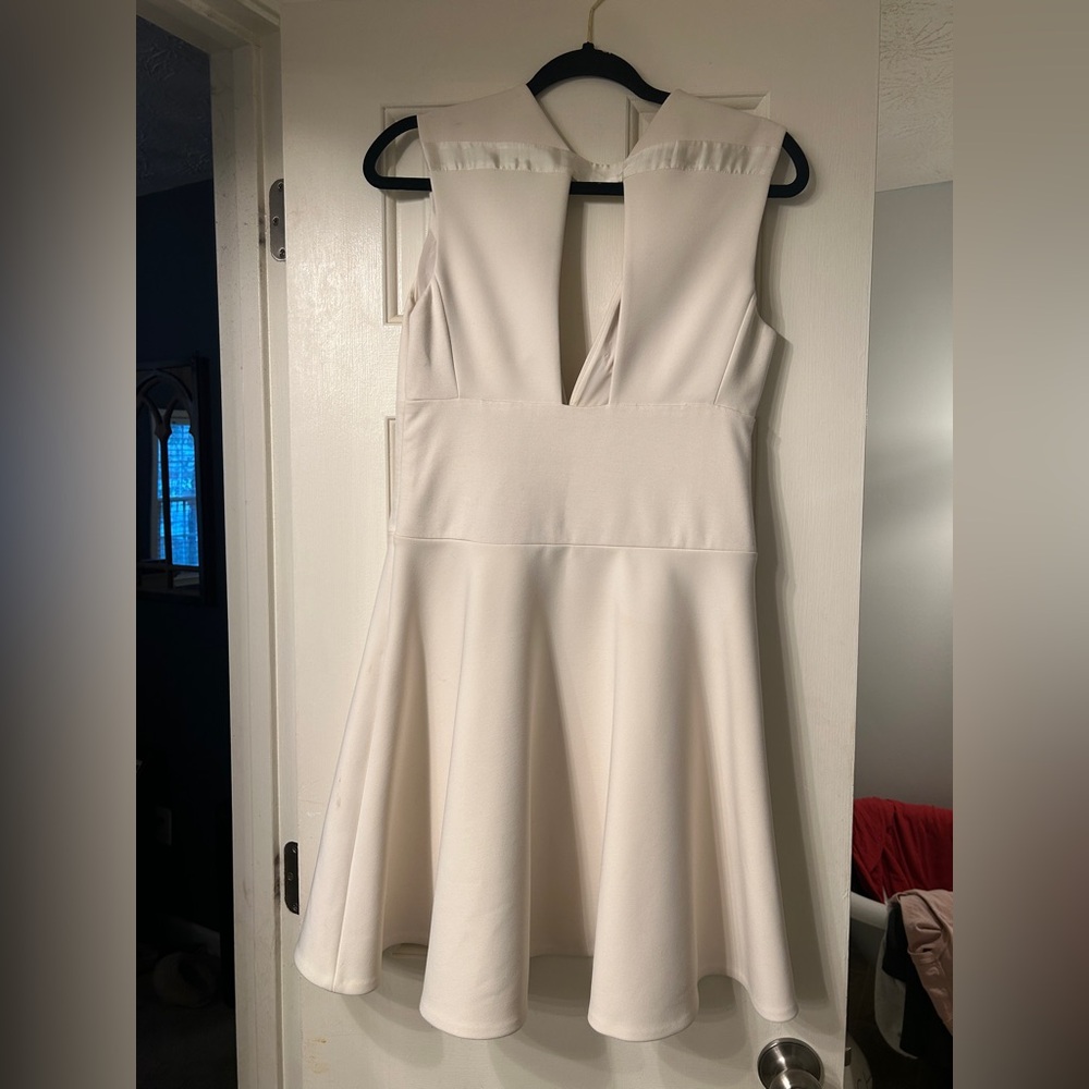 Halston Heritage White Sleeveless Mini Dress - Picture 3 of 3